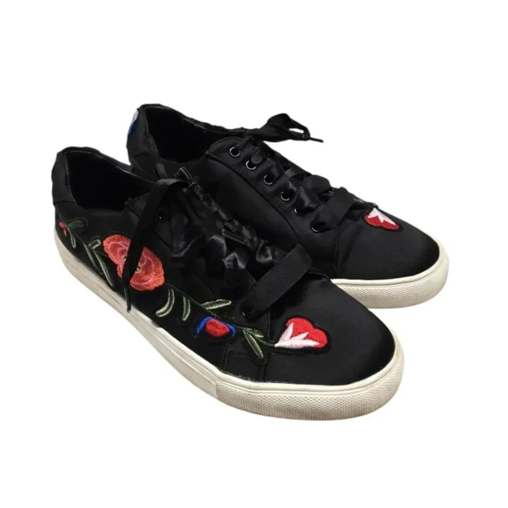 {Report} Airini Lace-up Shoes Black Sneakers Embroidered Floral - Size 9.5